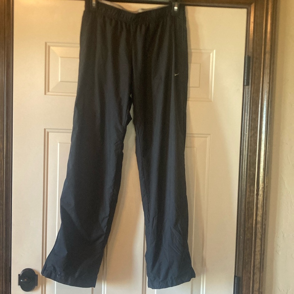Small Nike Black Lined Athletic Pants